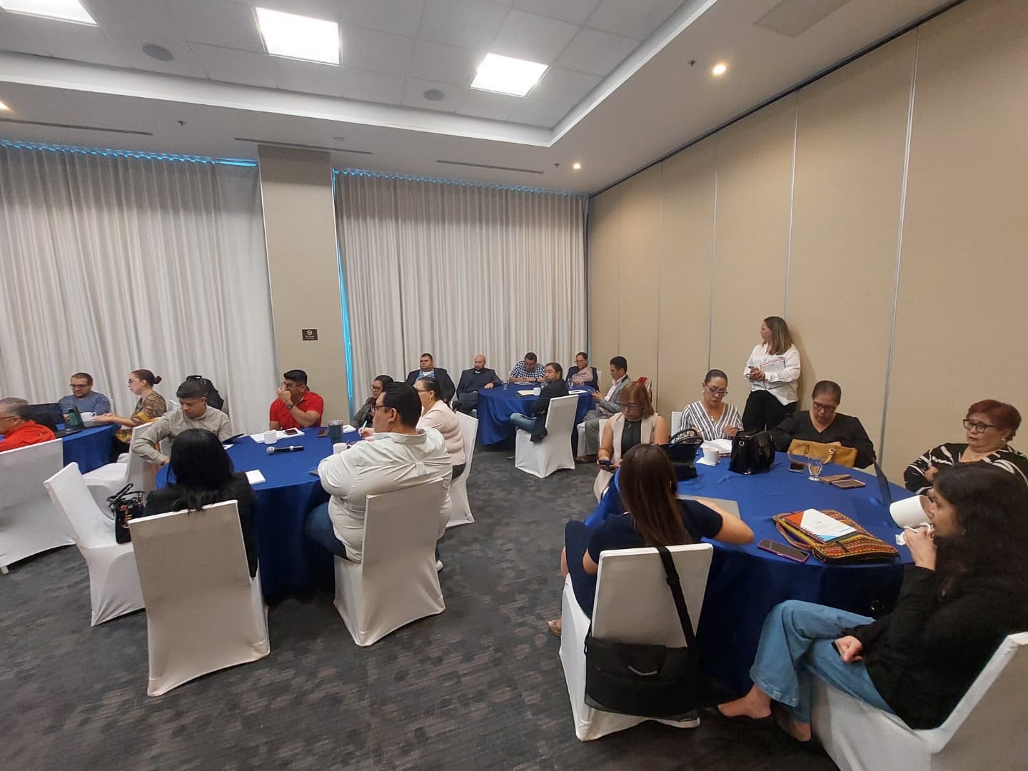 TALLER DE SOCIALIZACIÓN DE LA PROPUESTA DE ALINEACIÓN DE LOS INSTRUMENTOS DE PLANIFICACIÓN EDUCATIVA